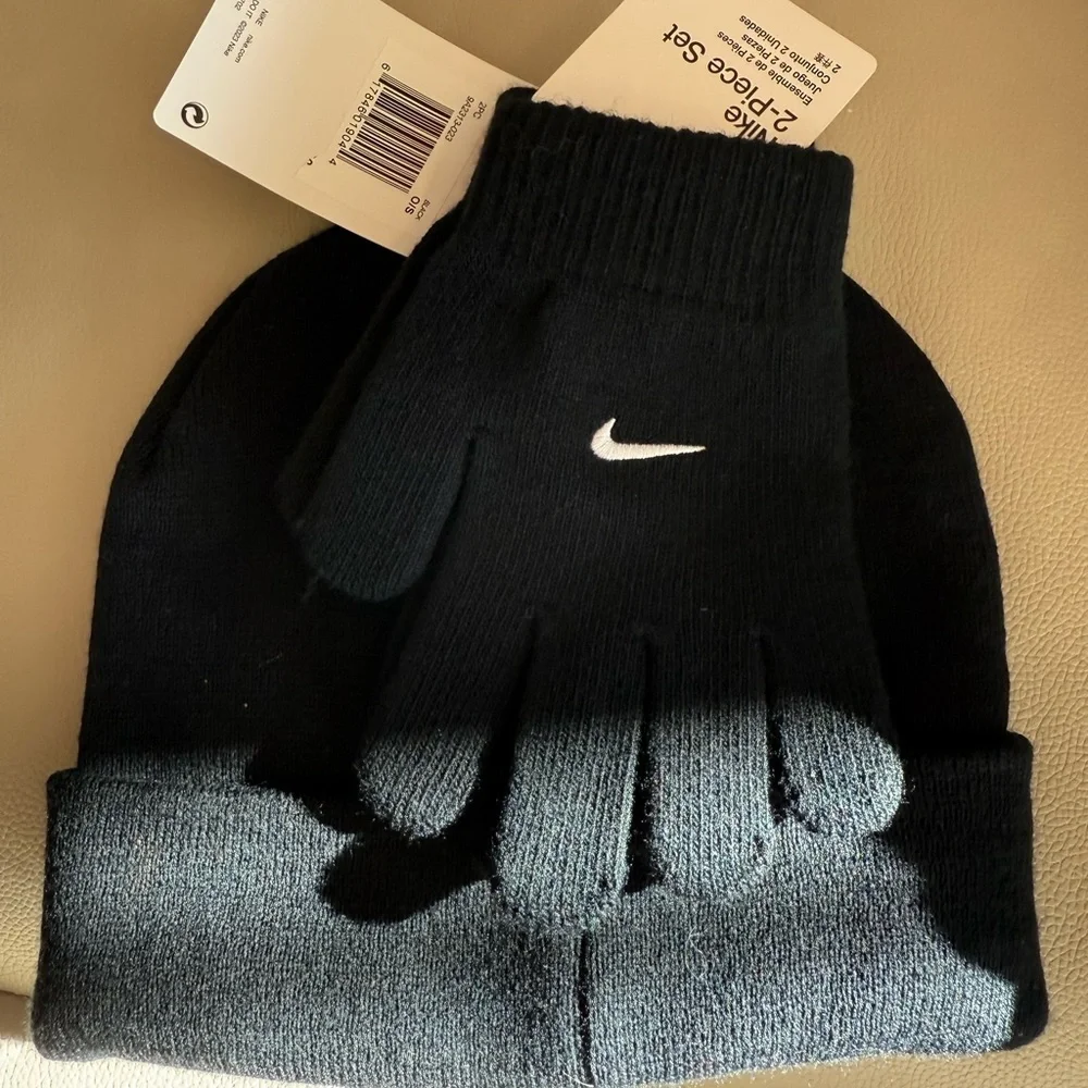 Nike kids Black Gloves and hat with White Logo